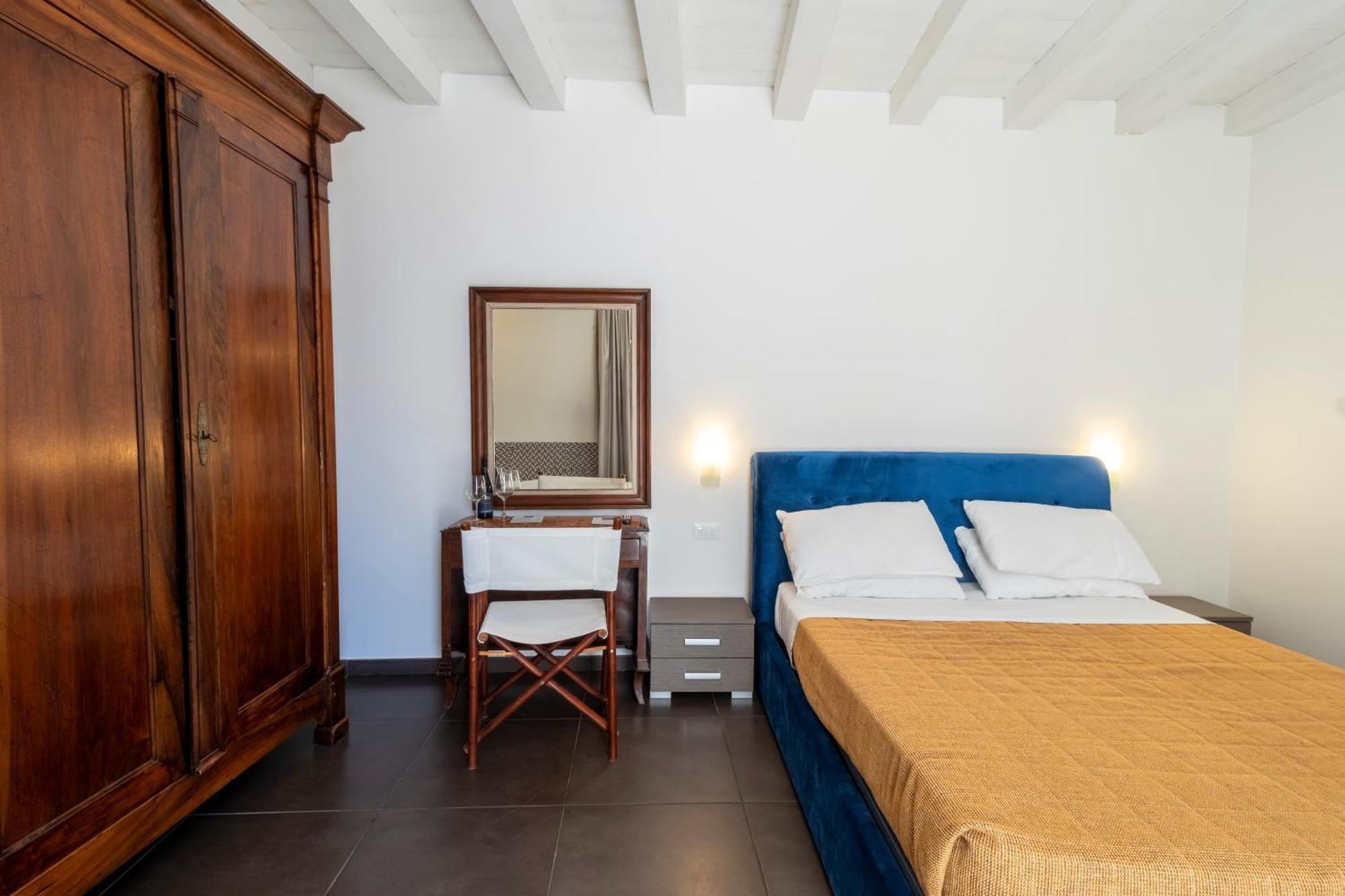 Palazzo Cavour Bed & Breakfast Lecce Exterior photo